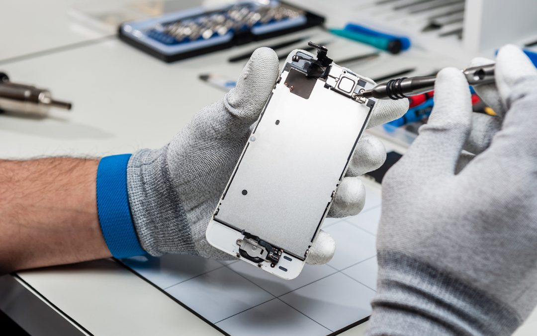 Smartphone Repair Industry Continues to Thrive